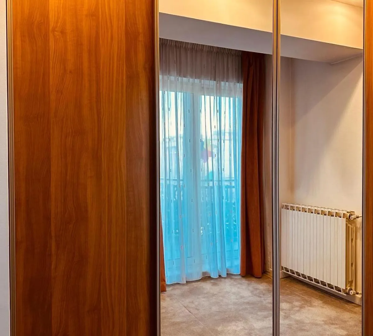 Top Home Residence Unirii Center Bucureşti 0*,